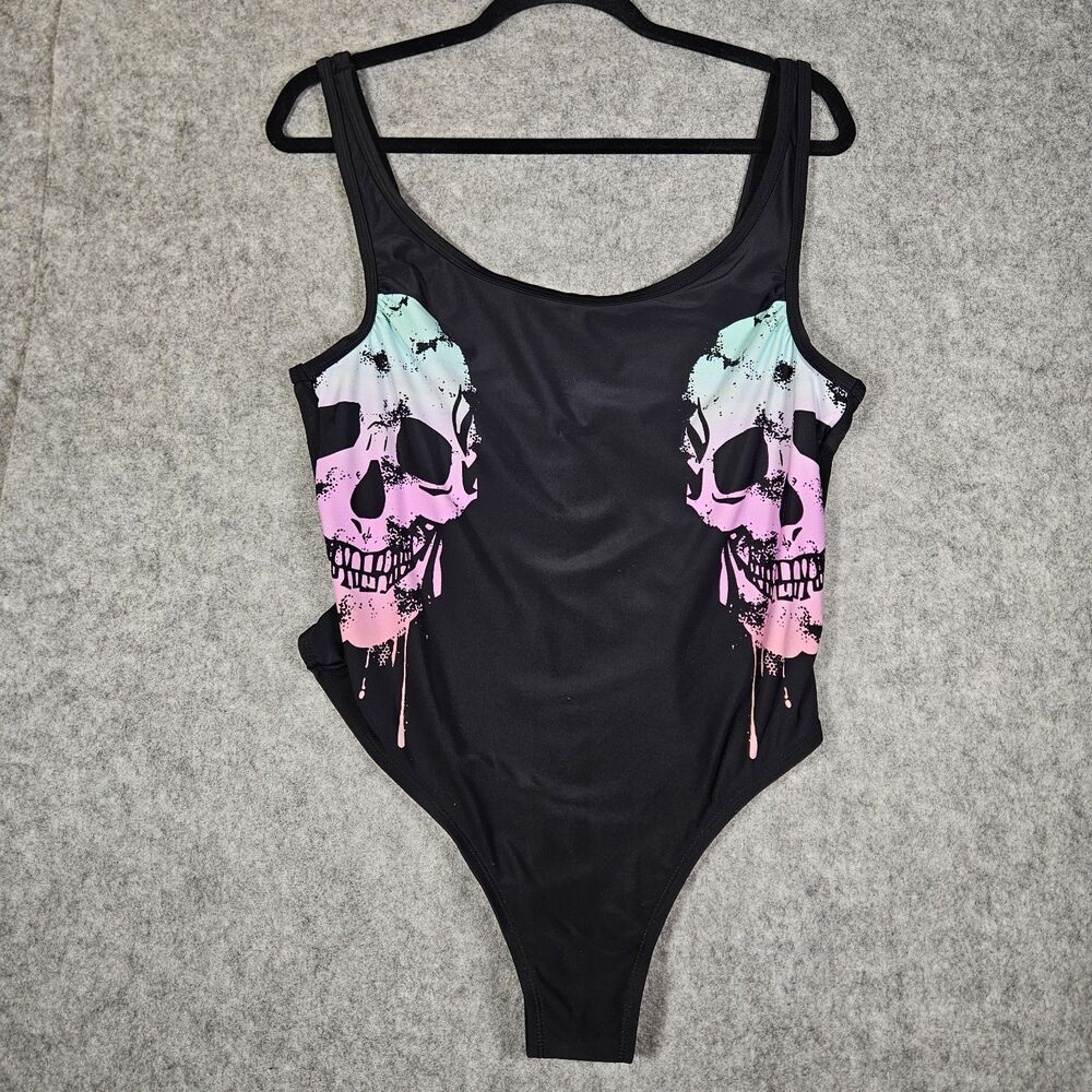 NWT Midnight Hour Black + Ombre Skull Goth Alt Metal One Piece Swimsuit 0 (12)